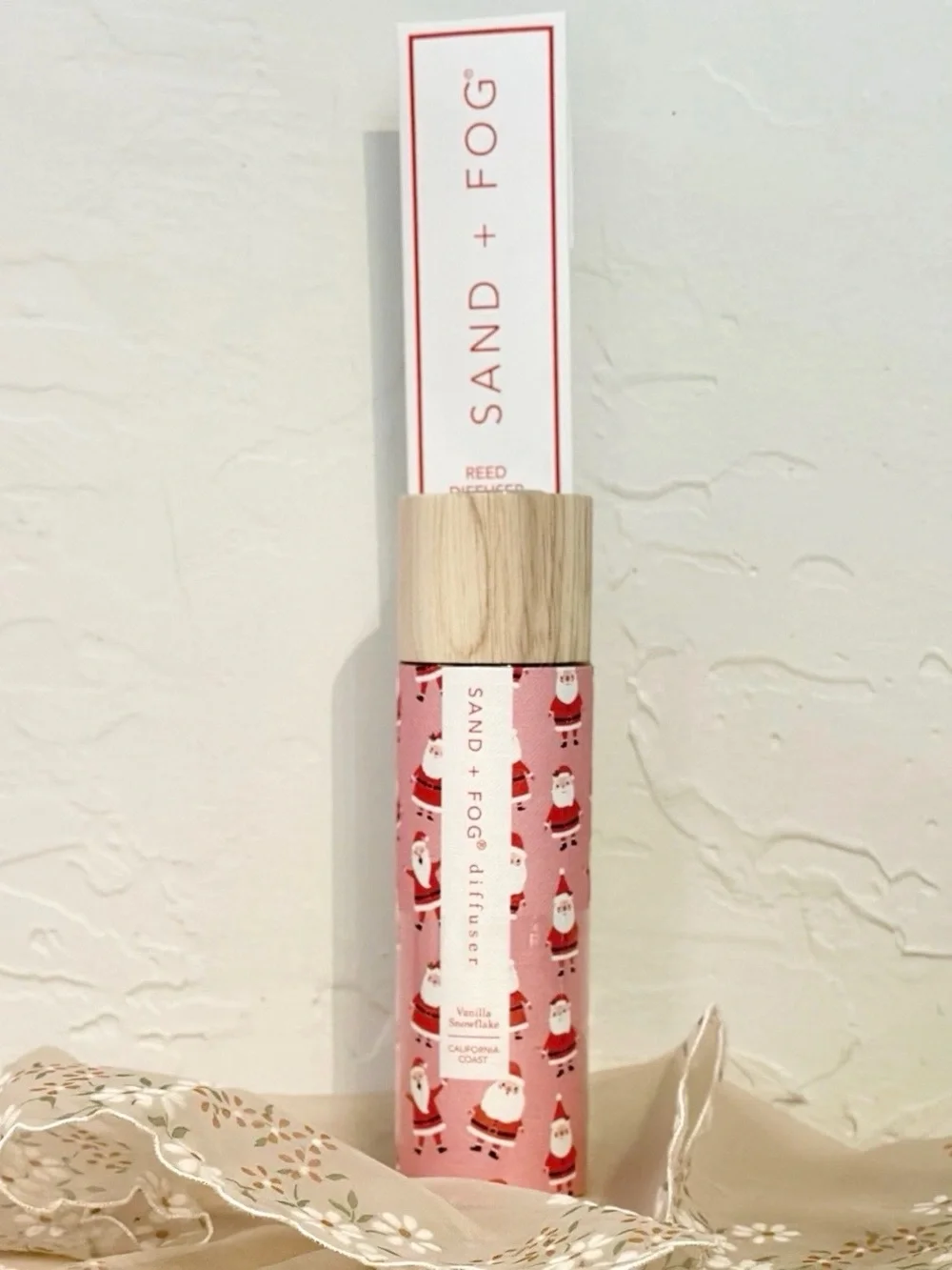 Sand + Fog Vanilla Snowflake Reed Diffuser 100mL Pink Christmas Santa Decor Gift